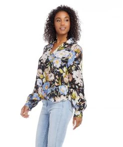 Karen Kane Petite Size Mandarin Collar Top