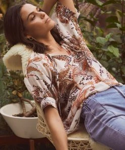 Karen Kane Short Sleeve Peasant Top Clothing