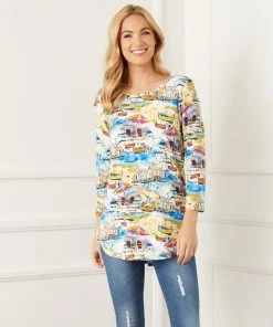 Karen Kane 3/4 Sleeve Shirttail Top