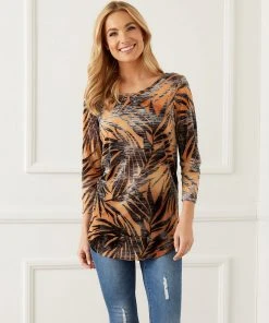 Karen Kane Tie-Dye Burnout Shirttail Top