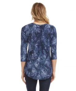 Karen Kane Petite Size Tie-Dye Burnout Shirttail Tee