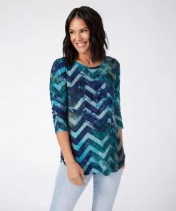 Karen Kane Petite Size Tie-Dye Burnout Shirttail Tee Petites