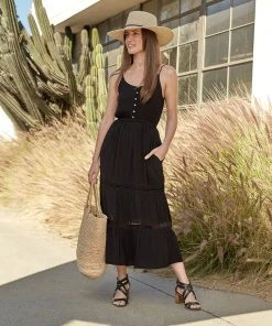 Karen Kane Oversized Raffia Braid Beach Bag