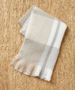 Karen Kane Home Cozy Plaid Throw