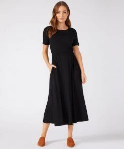 Karen Kane Dresses Artisan Dress