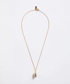 Karen Kane Shell Pendant Necklace