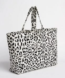 Karen Kane Weekend Tote Bag Accessories