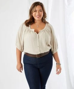 Karen Kane New Arrivals Plus Size Short Sleeve Peasant Top