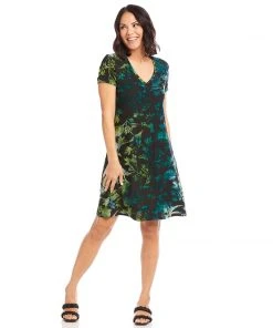 Karen Kane Clothing Quinn V-Neck Pocket Dress